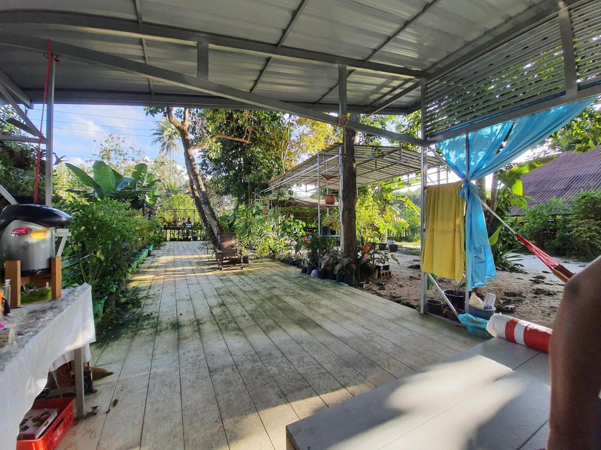 Baan Thabthong Homestay Ban Pak Nam  Экстерьер фото